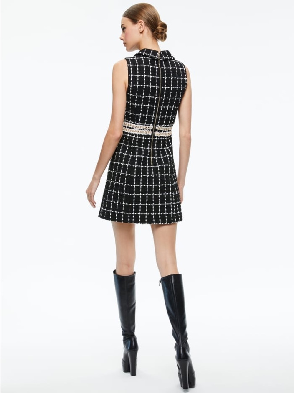 Alice + Olivia Ellis Chain-Embellished Checked Tweed Mini Dress - Picture 4 of 9